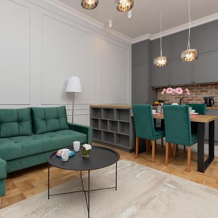Warszawa Ochota Modern Apartment For Families By Noclegi Renters エクステリア 写真